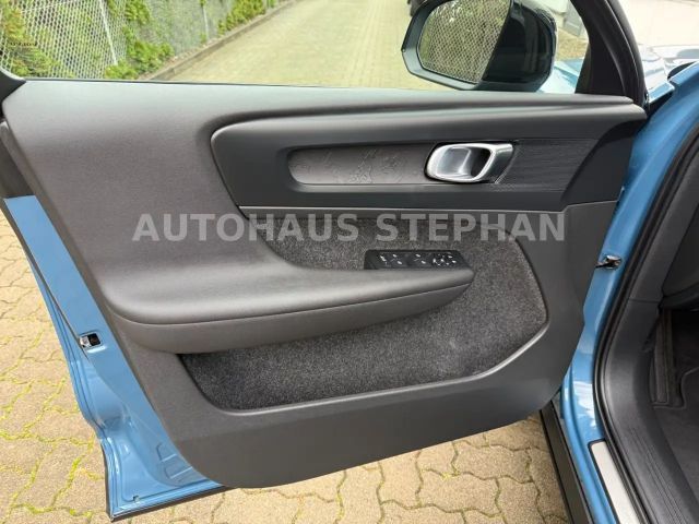 Volvo C40 AWD Plus Recharge Twin Engine