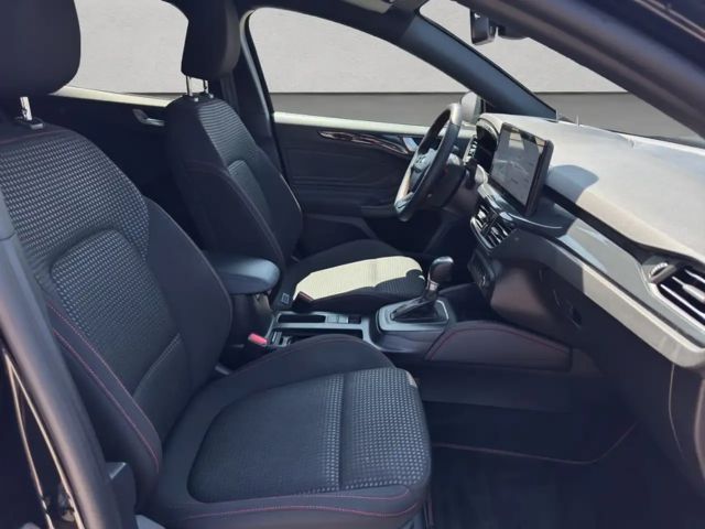 Ford Focus EcoBoost ST Line Wagon