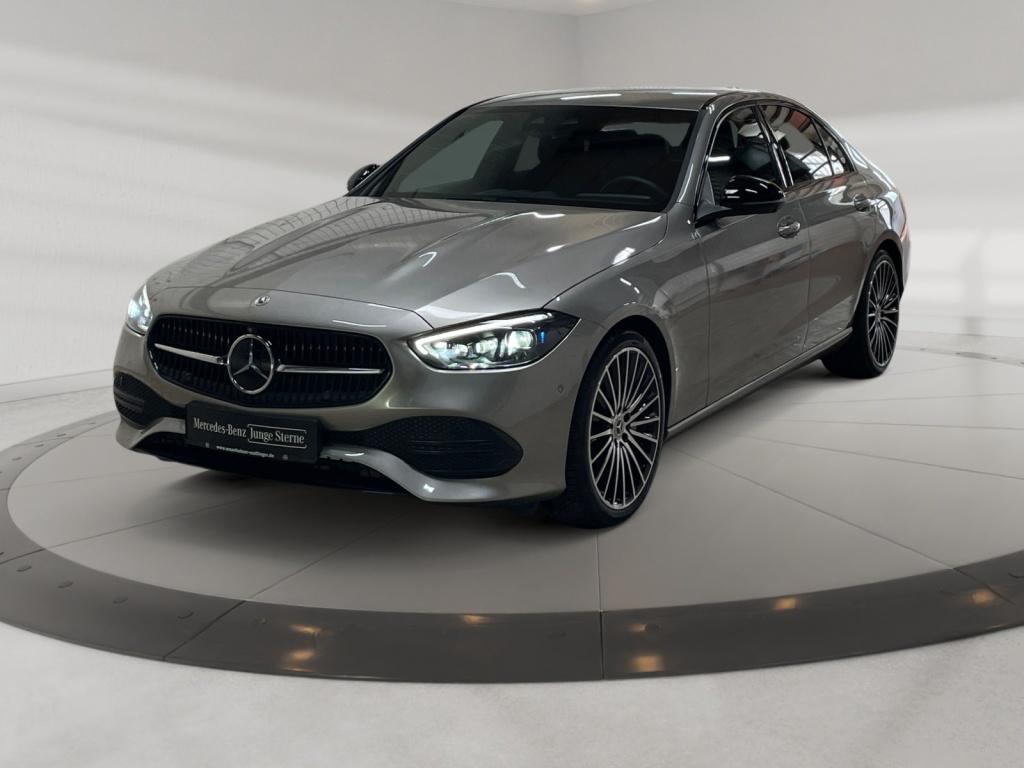 Mercedes-Benz C 300 AVANTGARDE C 300 d Sedan