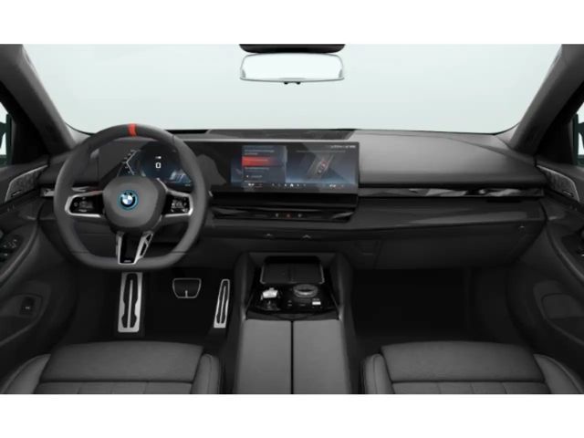 BMW i5 M-Sport M60 Touring xDrive