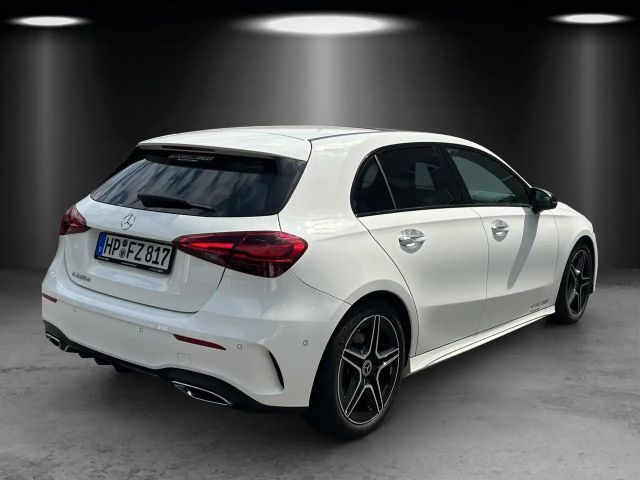 Mercedes-Benz A 220 A 220 d AMG Line Hatchback