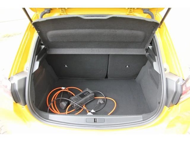 Peugeot E-208 Active Pack