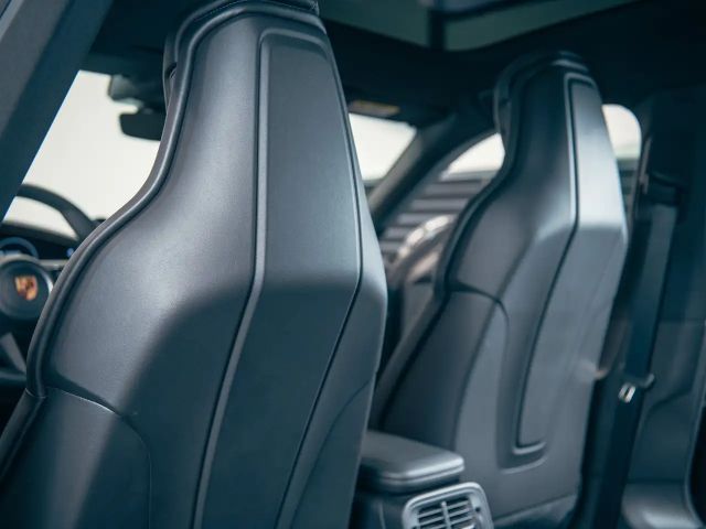 Porsche Taycan Sport Turismo