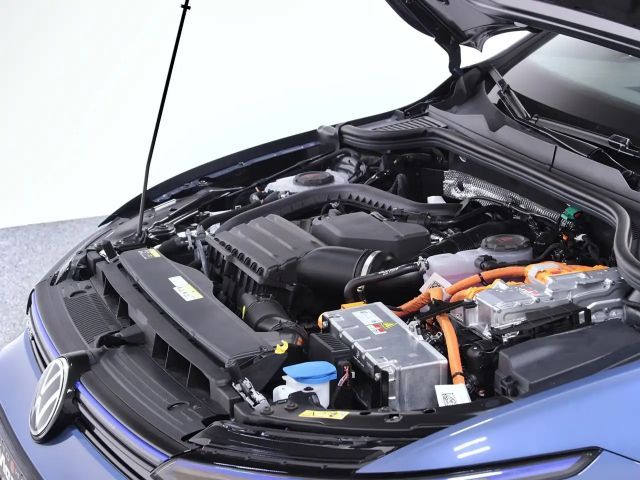 Volkswagen Golf DSG GTE