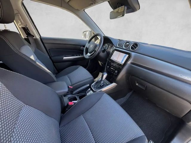 Suzuki Vitara AllGrip Hybrid Shine