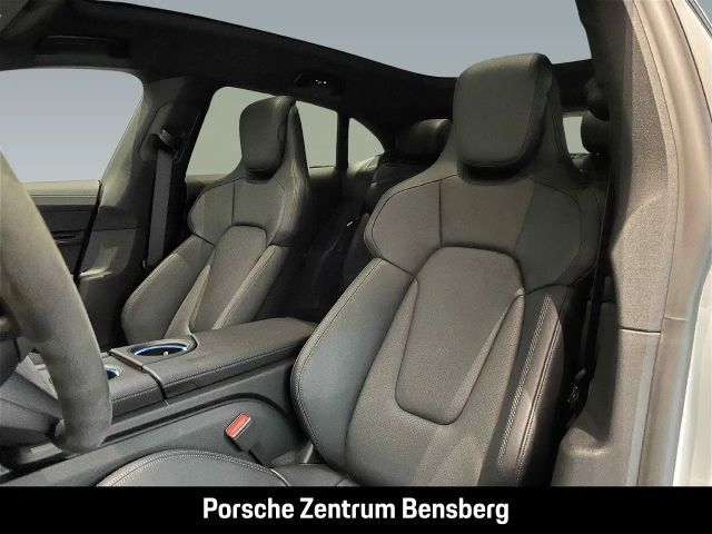 Porsche Taycan 4 Cross Turismo