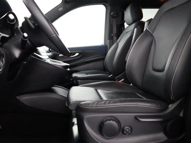 Mercedes-Benz EQV 300