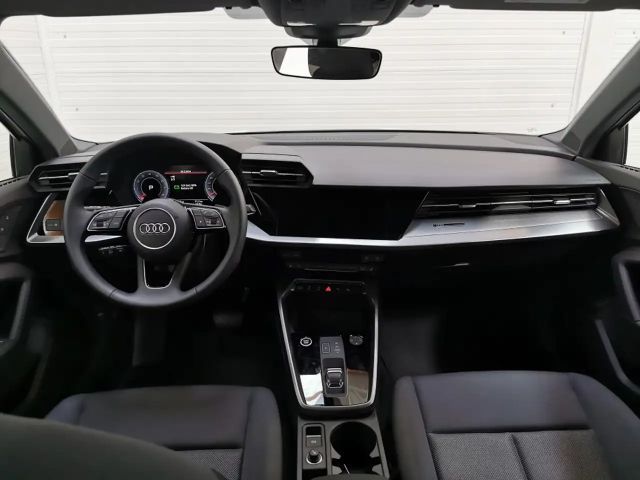 Audi A3 30 TFSI Sedan