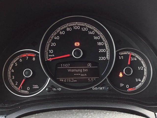 Volkswagen up! R-Line