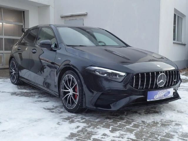 Mercedes-Benz A 35 AMG 4MATIC AMG Line