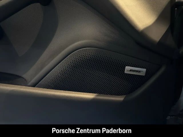 Porsche Taycan 4S Cross Turismo