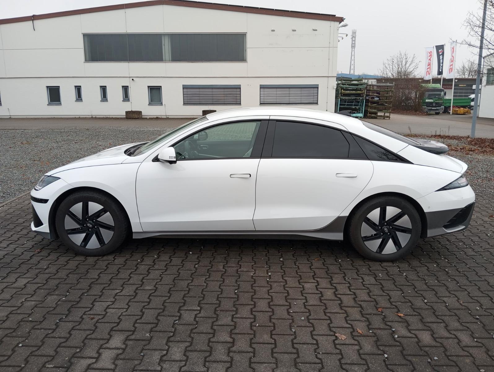 Hyundai IONIQ 6 4WD UNIQ Vierwielaandrijving