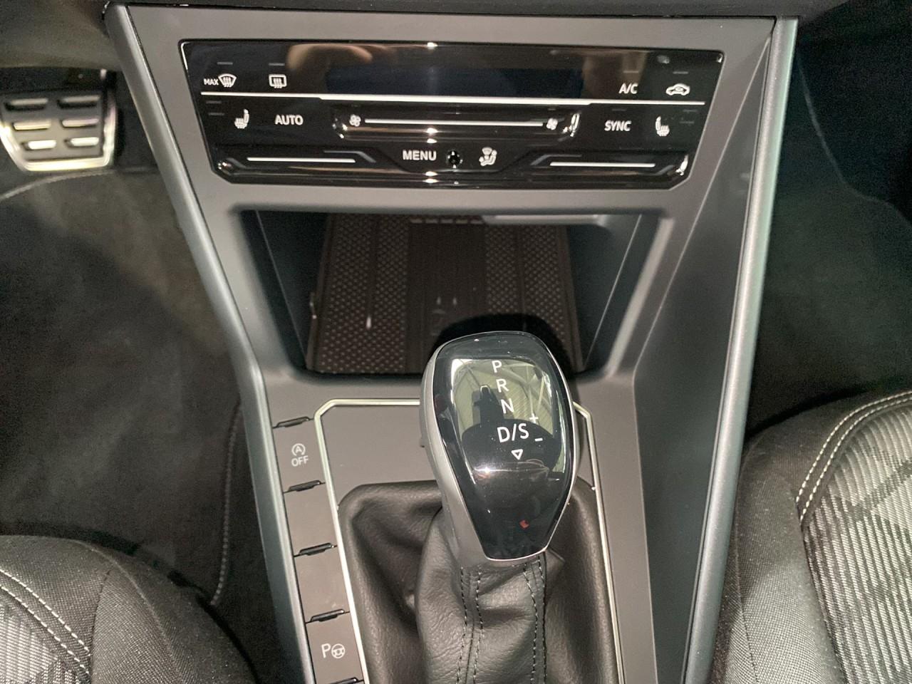 Volkswagen Taigo 1.0 TSI DSG R-Line