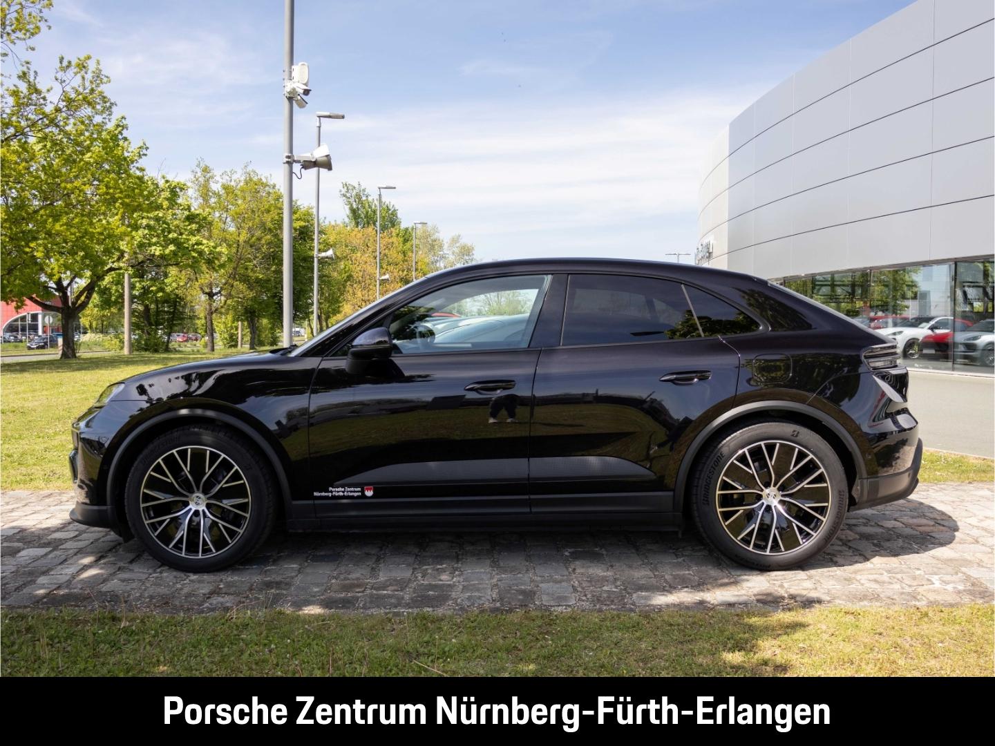Porsche Macan BOSE Panoramadach Luftfederung Lenkradheiz