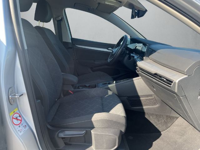 Volkswagen Golf 1.5 eTSI DSG Golf VIII Life