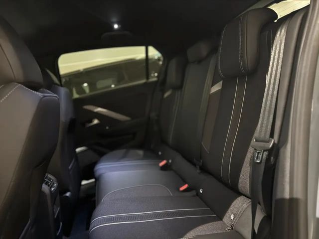 Opel Astra GS-Line Grand Sport Hybrid