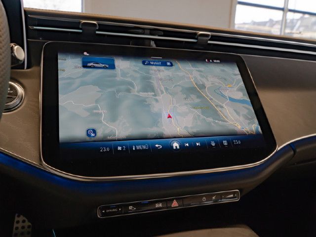 Mercedes-Benz E 200 Sedan