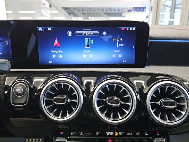 Mercedes-Benz CLA 250 AMG Line Sedan