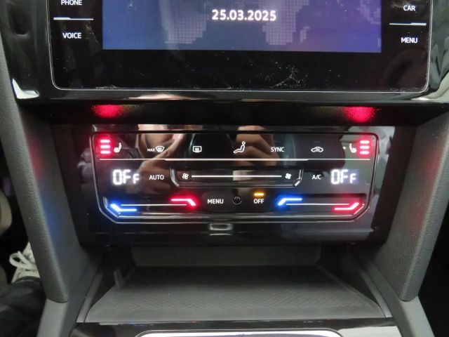 Volkswagen Passat Business DSG Variant