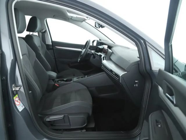 Volkswagen Golf DSG Life