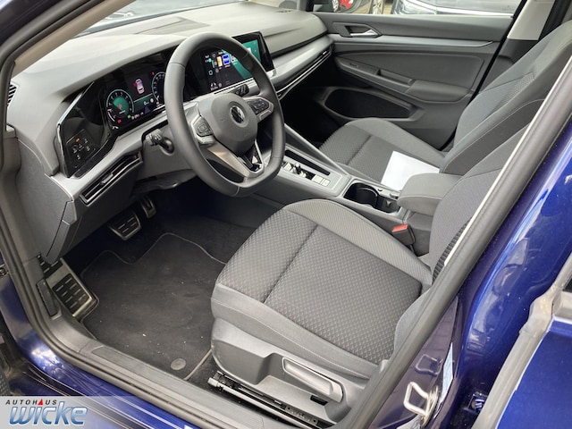 Volkswagen Golf 1.5 eTSI DSG