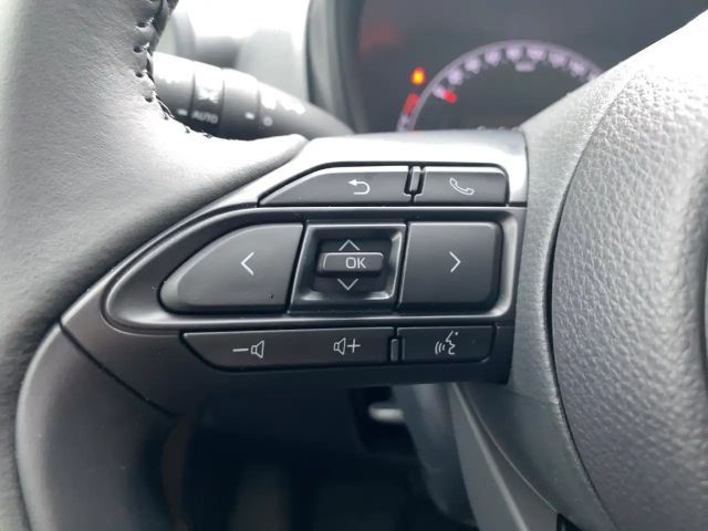 Toyota Aygo X 1.0 VVT-i Business Hatchback