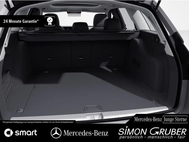 Mercedes-Benz E 220 AVANTGARDE