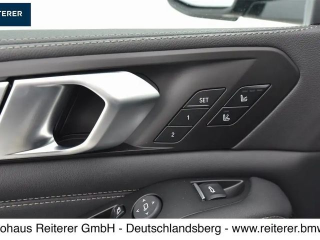 BMW X5 M50i xDrive
