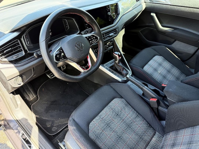 Volkswagen Polo 2.0 TSI DSG