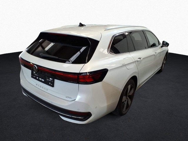 Volkswagen Passat 1.5 eTSI Business DSG