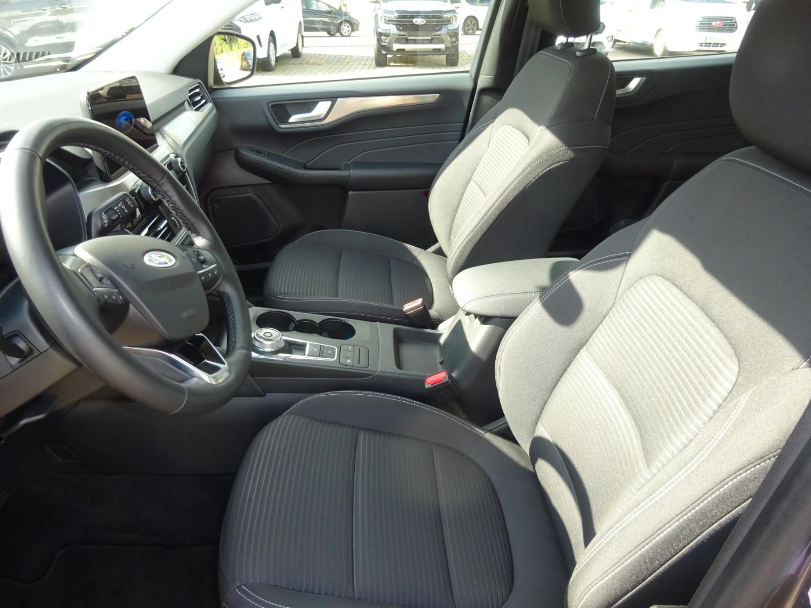 Ford Kuga Hybrid Plug in Hybrid Titanium