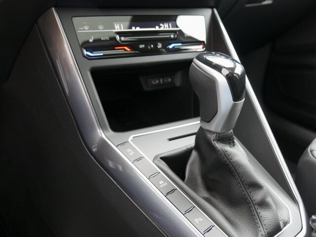 Volkswagen Polo 1.0 TSI DSG Style