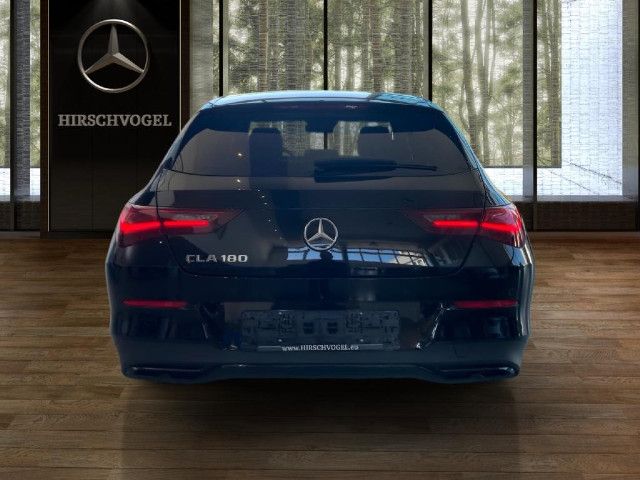 Mercedes-Benz CLA 180 Shooting Brake