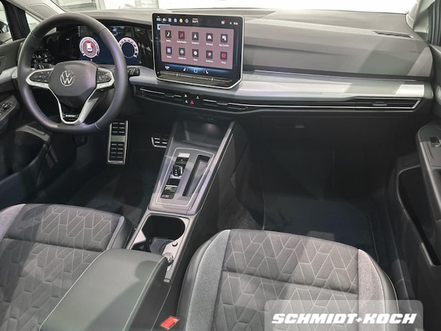 Volkswagen Golf 1.5 eTSI DSG