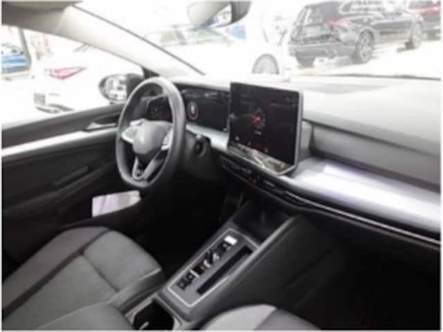 Volkswagen Golf 1.5 eTSI DSG Golf VIII Plus