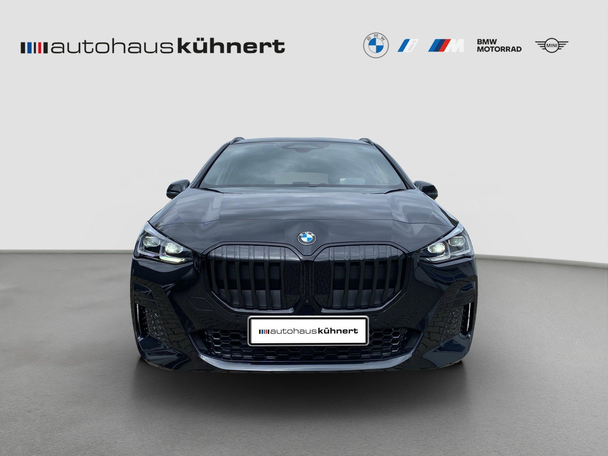 BMW 220 220i Active Tourer