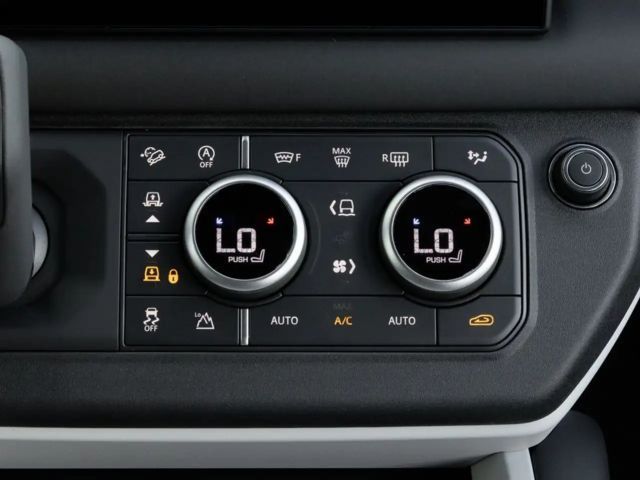 Land Rover Defender 110 D200 Dynamic SE