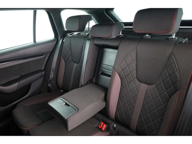 Skoda Octavia 1.4 TSI Combi RS iV