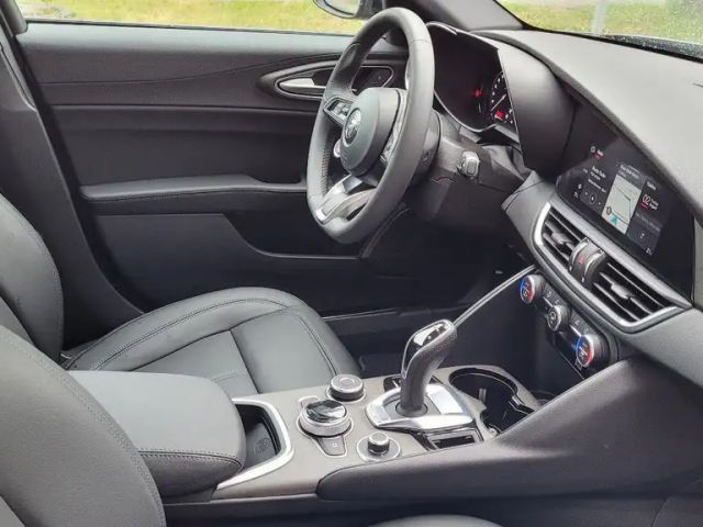 Alfa Romeo Giulia Q4 TI Turbo