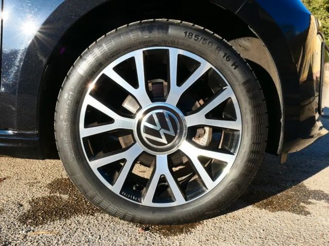 Volkswagen e-up! Plus Style