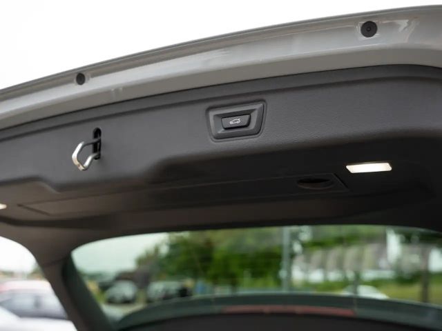 BMW 330 330d M-Sport Touring xDrive