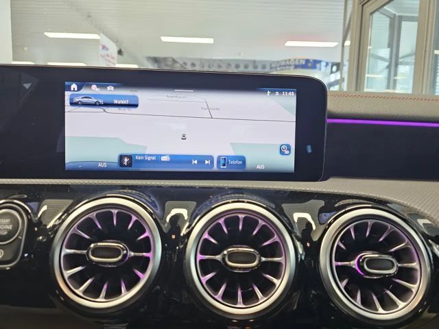 Mercedes-Benz CLA 200 AMG Line Coupé