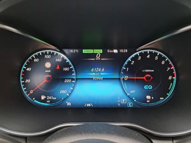 Mercedes-Benz C 300 C 300 e Sedan