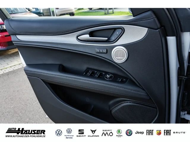 Alfa Romeo Stelvio Q4 Turbo Veloce