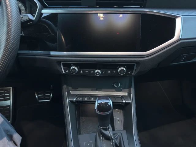 Audi Q3 40 TFSI Quattro