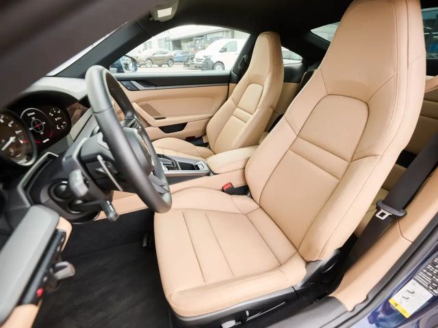 Porsche 911 Carrera Coupé