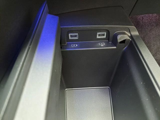 Peugeot E-3008 73Kwh