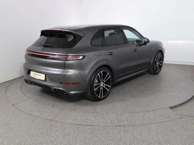 Porsche Cayenne E-Hybrid S