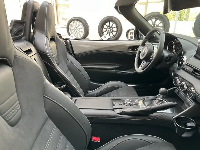 Mazda MX-5 Homura SkyActiv