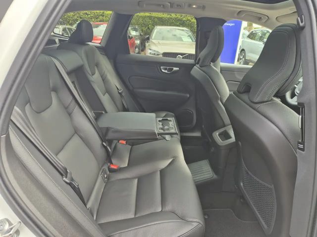 Volvo XC60 Dark Plus Recharge T6